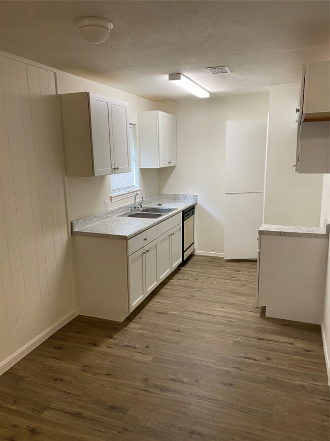 Photo - 5623 Maywood Dr