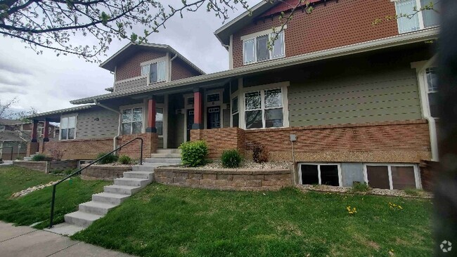 Building Photo - 2715 Rigden Pkwy Rental