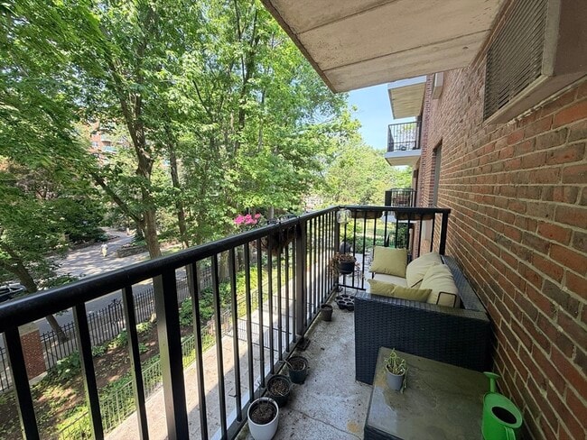 Photo - 135 Pleasant St Unit 307