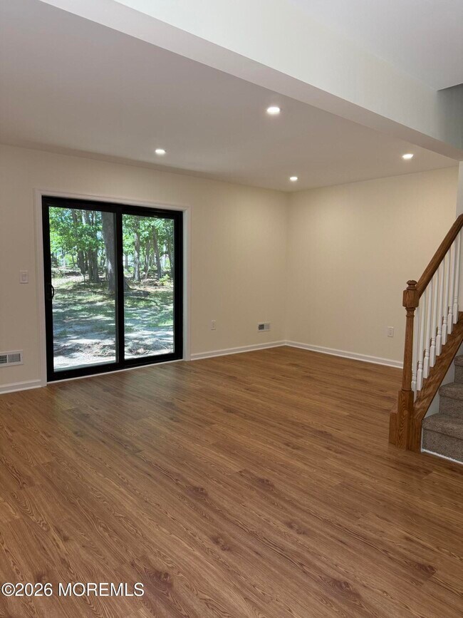 Photo - 5 Canary Cir