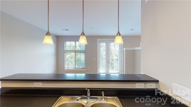 Photo - 1101 W 1st St Unit 419