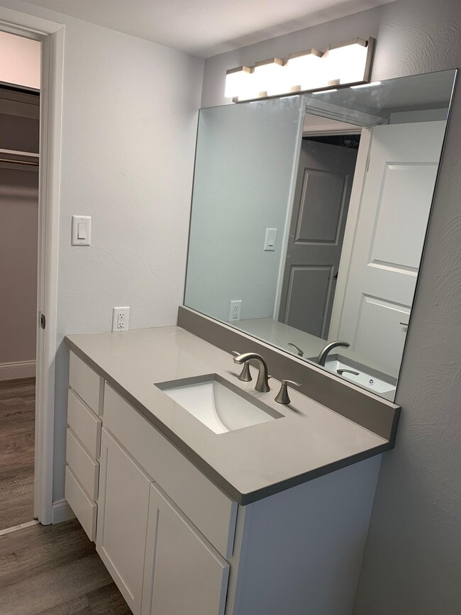 Photo - 3457 Evergreen Rd Unit APT 203