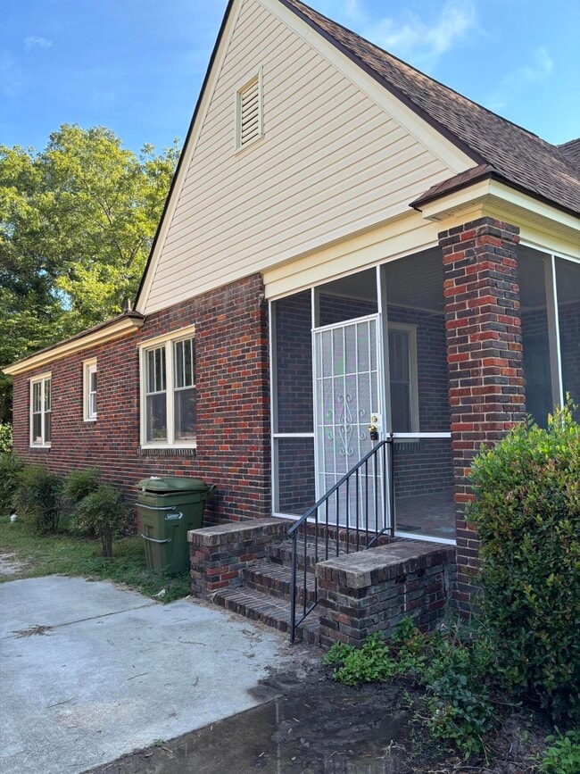 Photo - 41 W Charlotte Ave