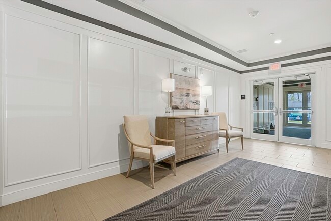 Photo - 4 Winslow Ln Unit 410