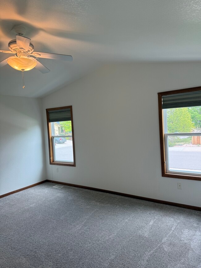 Photo - 3011 Ivy Dr