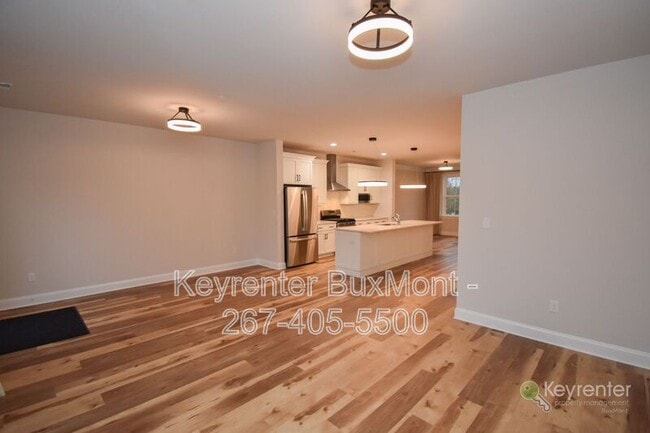 Photo - 320 Schadle Rd