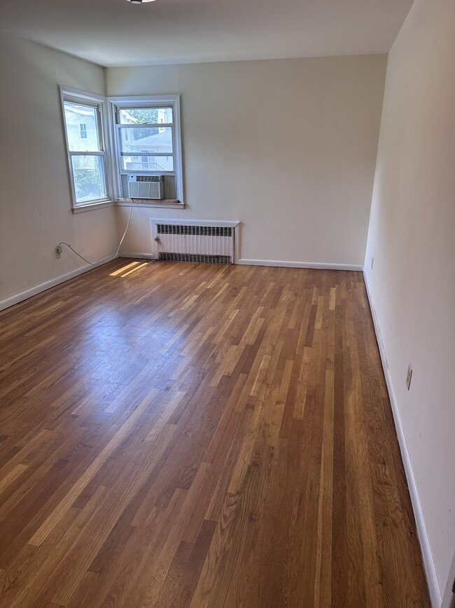 Photo - 116 Orient Way Unit Apartment #2