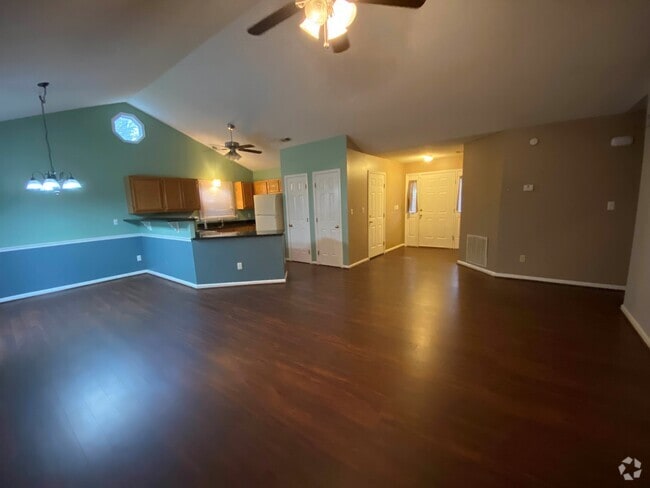Building Photo - 115 Hyacinth Lane Rental