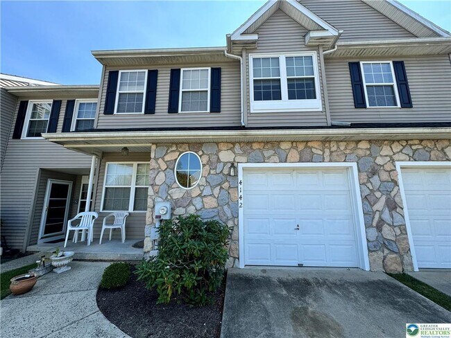 Photo - 4142 Huckleberry Dr
