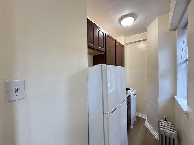 Photo - 4521 Malden St Unit 602