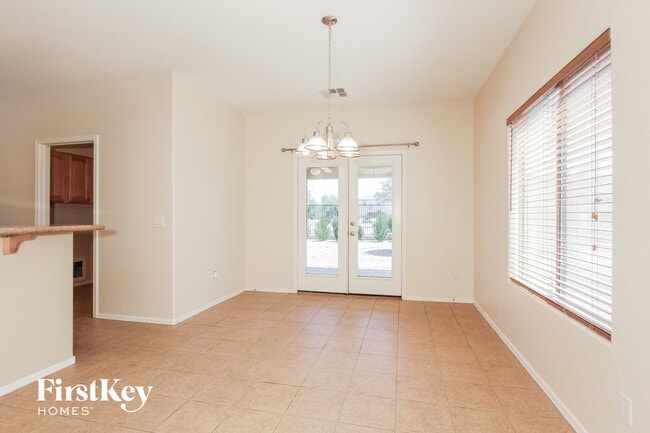 265 E Dry Creek Rd