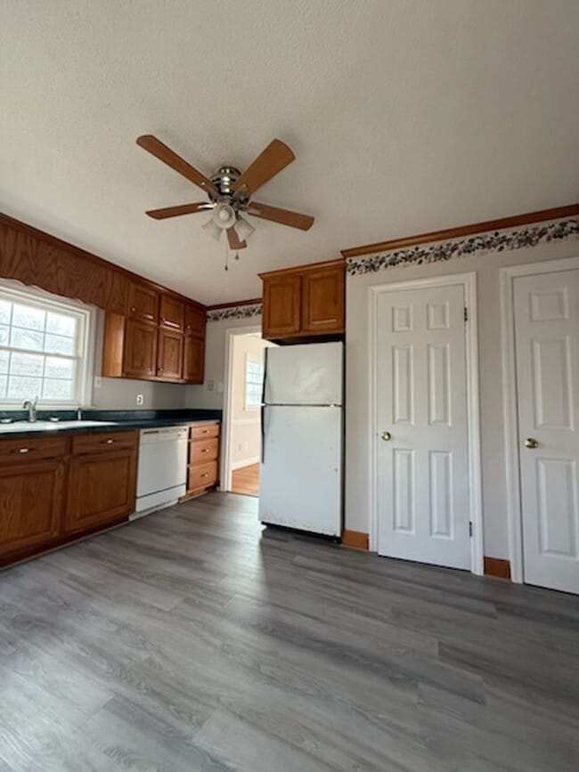 Photo - 3 bed, one bath house in Mebane