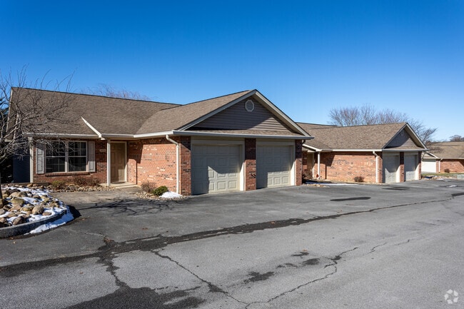 Boones Creek Village Townhomes