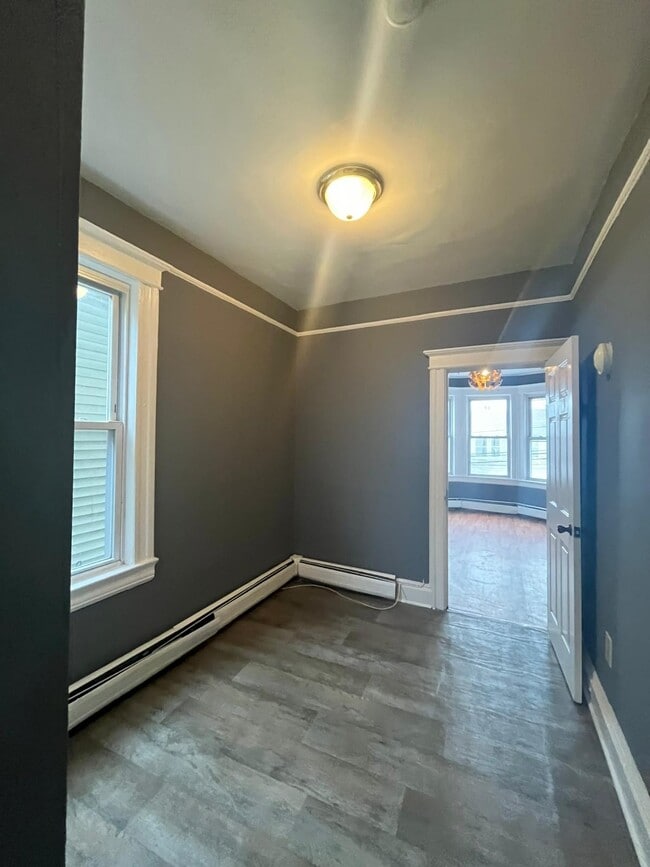 Photo - 164 Clendenny Ave Unidad 2R