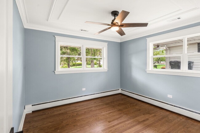 Photo - 1010 W Elm St