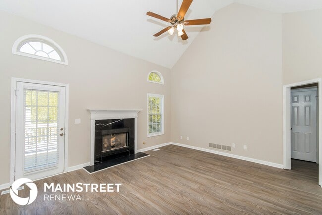 Photo - 2690 Abby Brooke