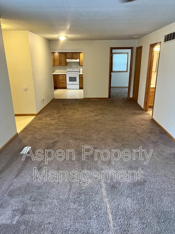 Photo - 917 S 3rd St