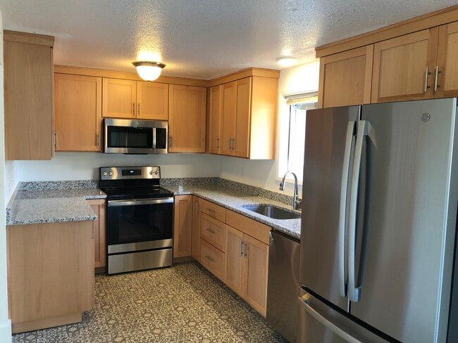 Photo - 692 Dalke St E Unit Remodeled Duplex