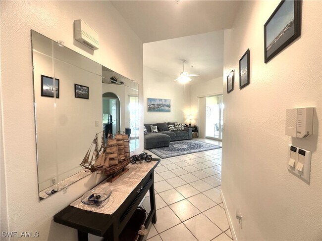 Photo - 6880 Huntington Lakes Cir Unit 203