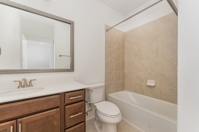 Photo - 1106 Kiernan Grove Ln