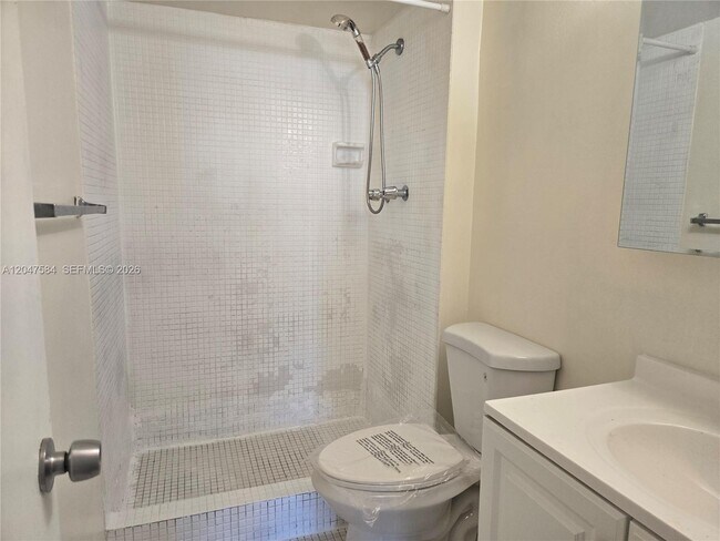 Photo - 482 NW 165th St Unit A-505