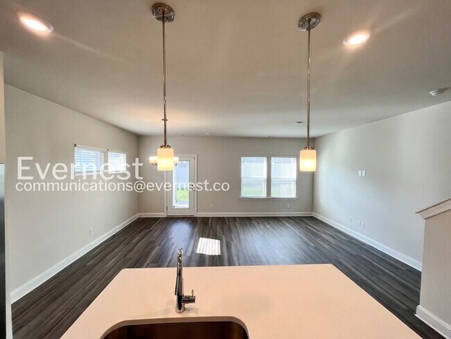 Photo - 4522 Skywood Ln