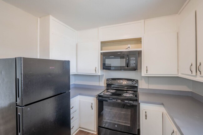 Photo - 3 Bed 1 Bath in Tulsa! PRICE DROP!