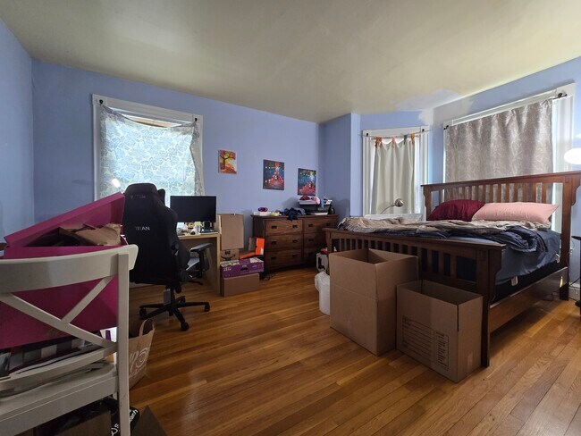 Photo - 45 Auburn St Unit 2