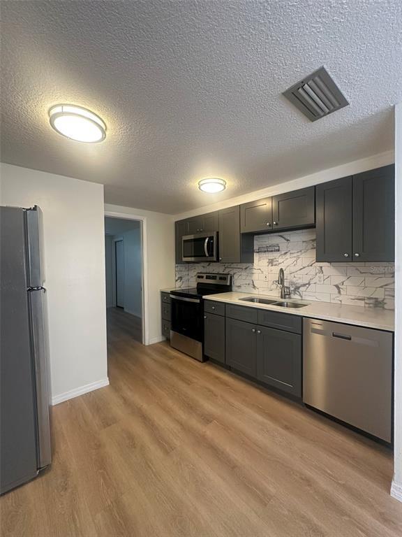 Photo - 5011 21st St W