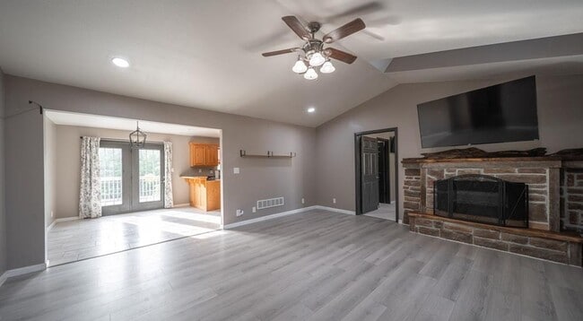 Photo - 21504 Horizonway Ln