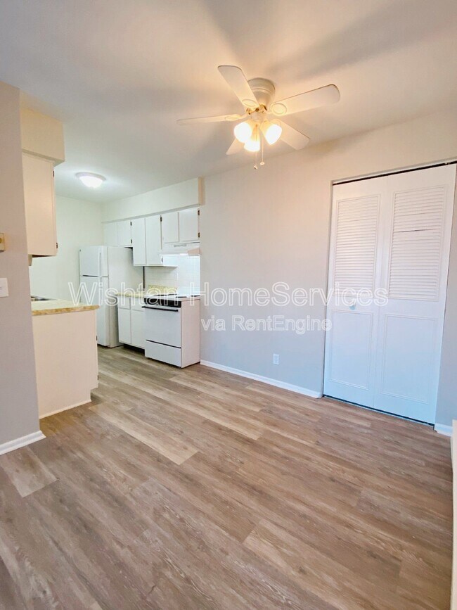 Photo - 203 Charleston Blvd Unit 3