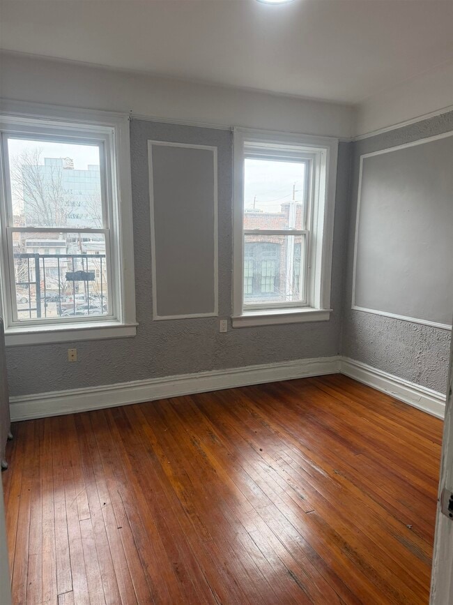 Photo - 91 Jordan Ave