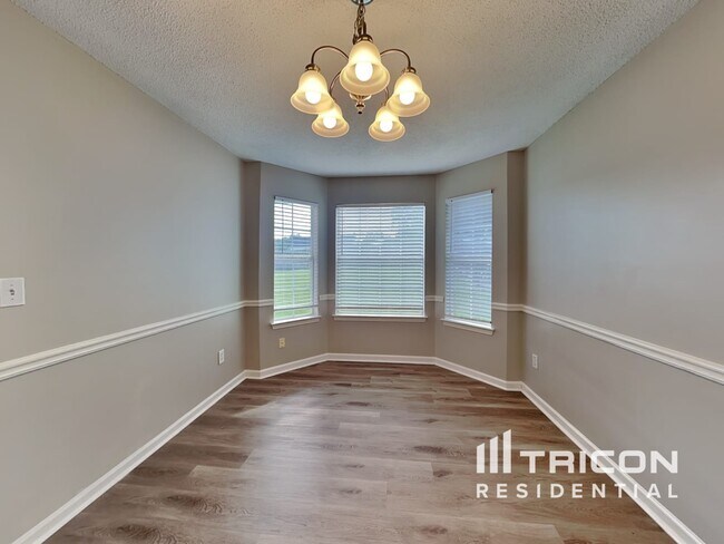 Photo - 4445 Millenium View Ct SW