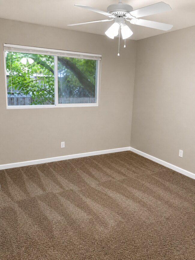 Photo - 70 Tara Terrace Unit 70-2
