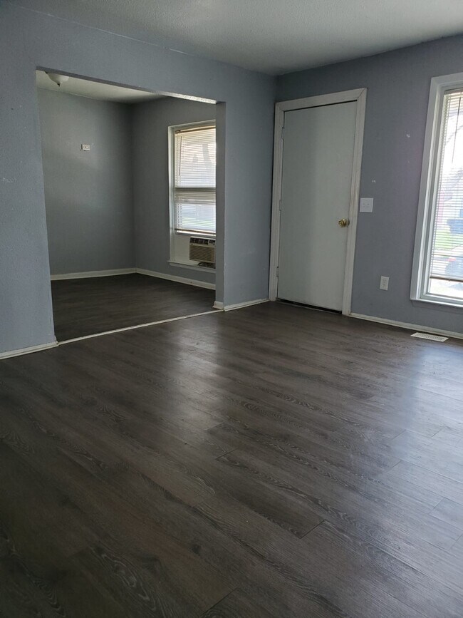 Photo - 18640 Dean Ave