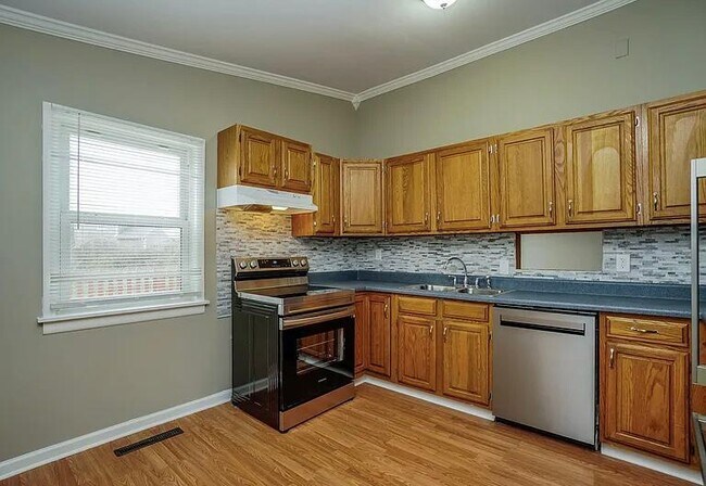 Photo - 4375 Ashgrove Dr