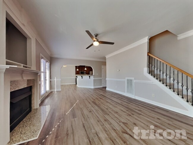 Photo - 31 Oakton Dr