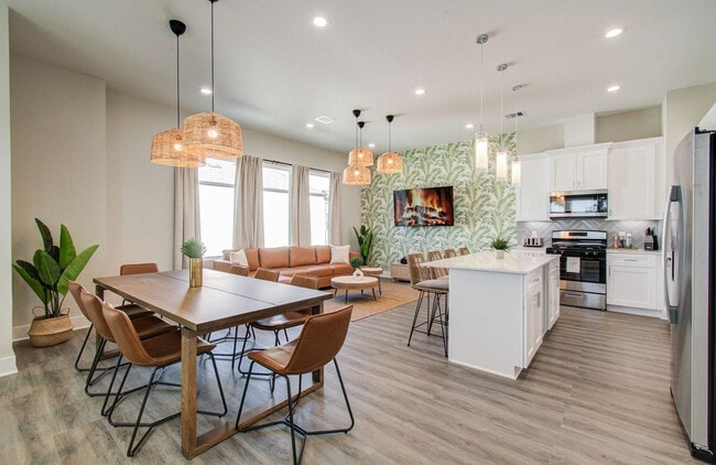 Photo - 8320 Curry Rd Unidad ID1391267P