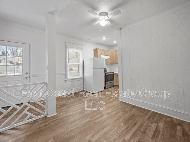 Photo - 157 N Conococheague St