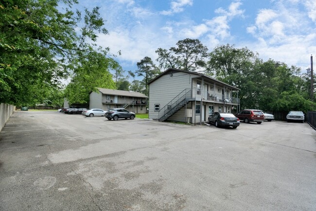 Photo - 9211 N Green River Dr Unit D