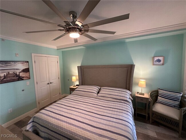 Photo - 2825 Palm Beach Blvd Unidad 608