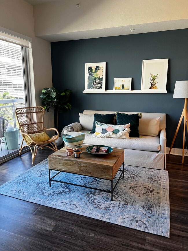 Photo - 337 NE 26th Ter Unit S2