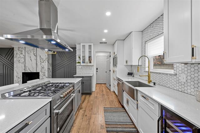 Photo - 9806 Parkford Dr