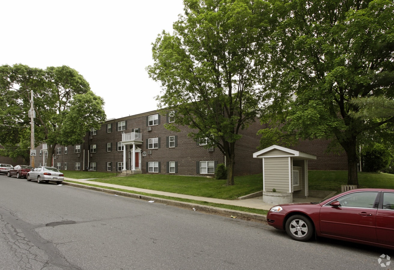 Photo - Jamestown Village Apartments