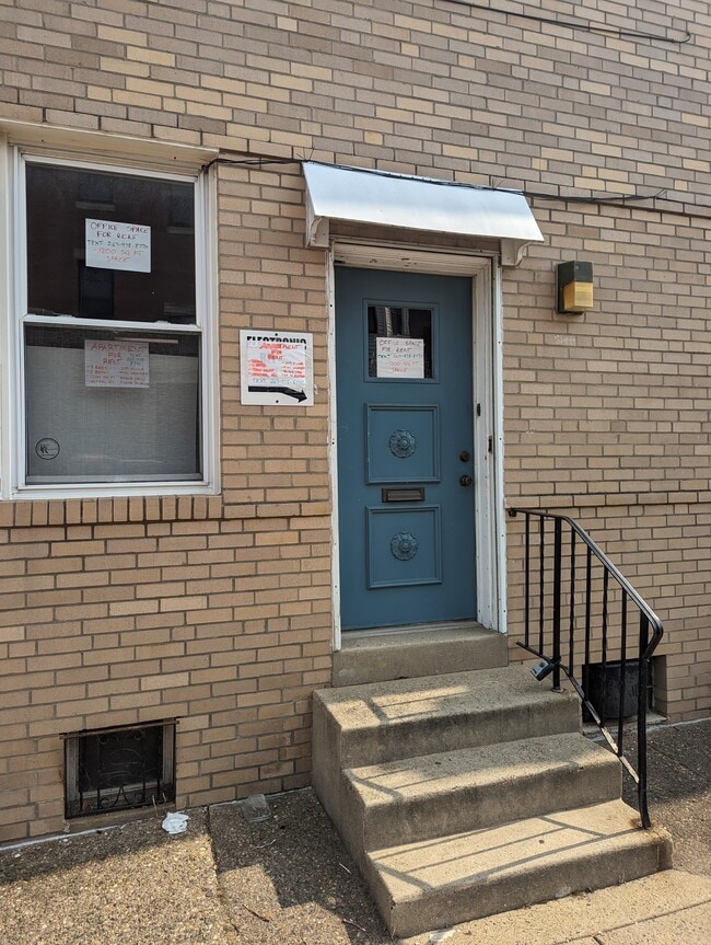 Photo - 2636 E Allegheny Ave Unit 1