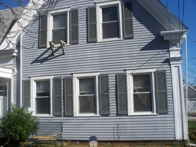 Building Photo - 42-46 School Street Unit 42