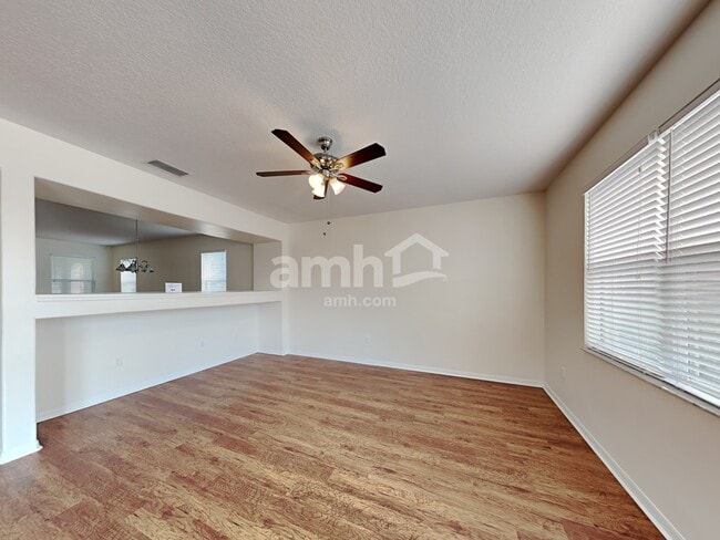 Photo - 19554 Timberbluff Dr