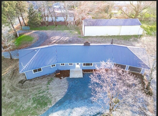 Photo - 6208 Dark Hollow Rd Unit #A