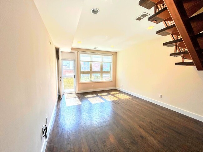 Photo - 1538-40 Ogden St