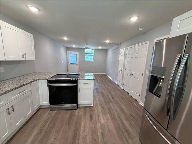 Photo - 571 Eva Kennedy Rd